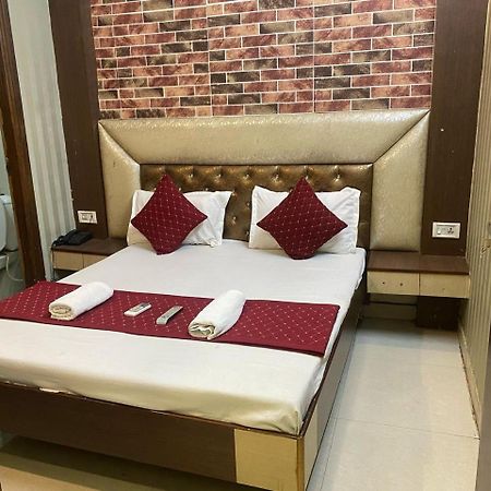 Hotel Robin 阿姆利则 外观 照片