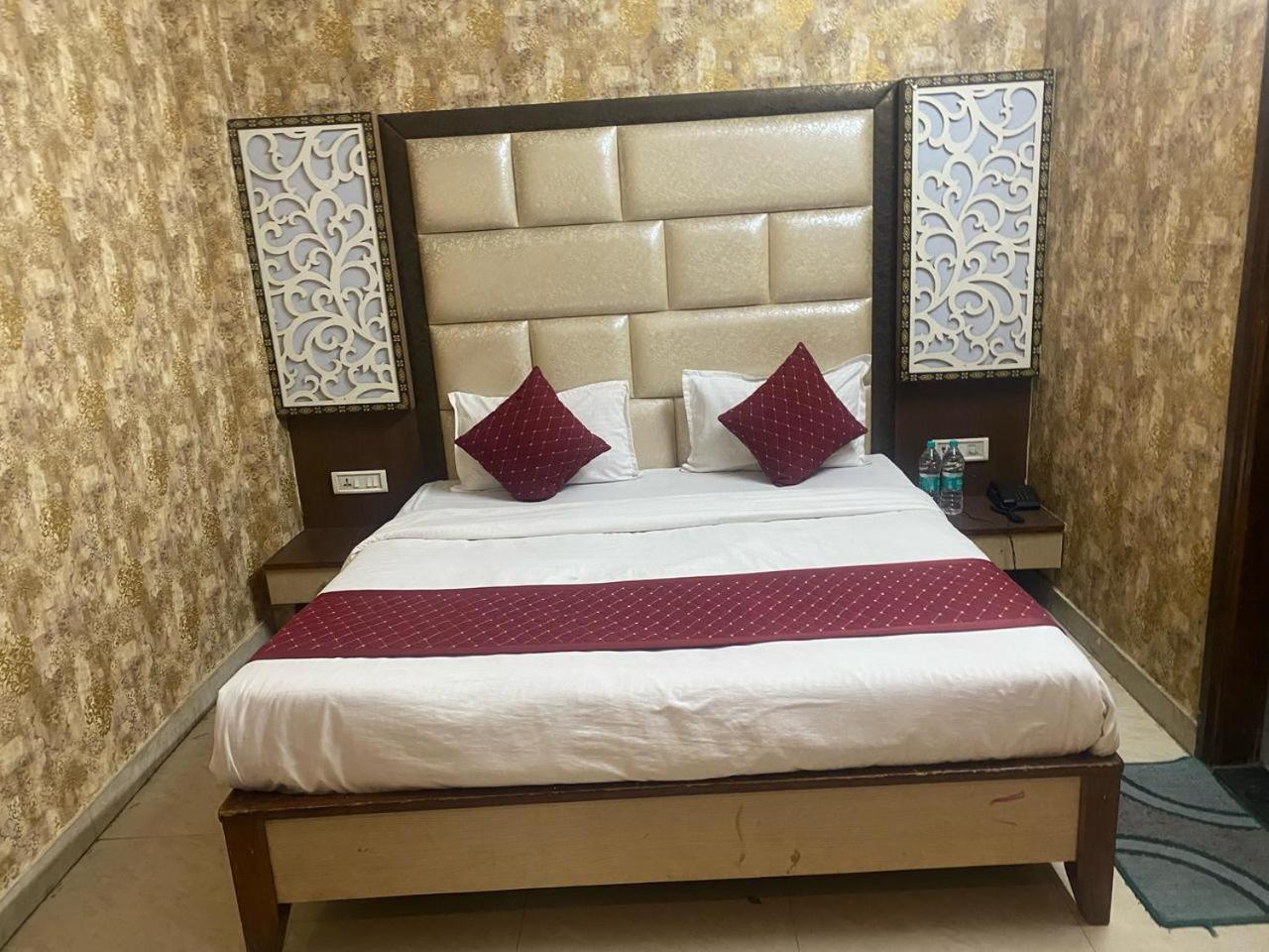 Hotel Robin 阿姆利则 外观 照片