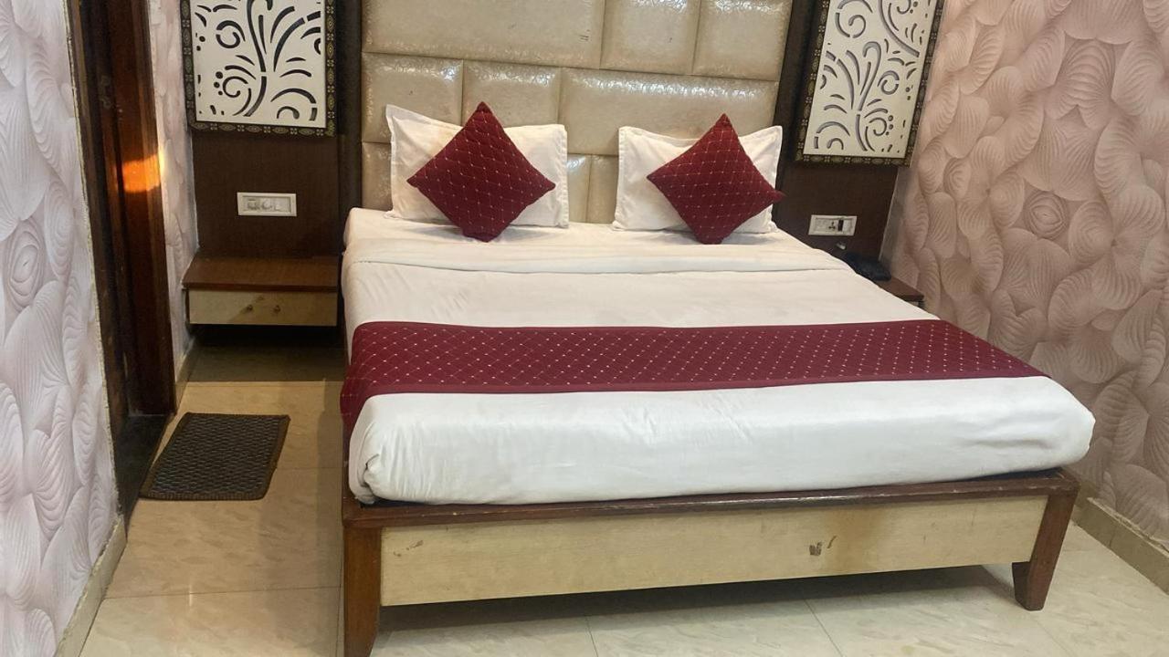 Hotel Robin 阿姆利则 外观 照片